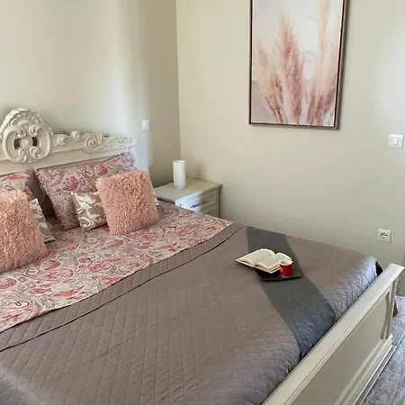 Apartment Infinity *